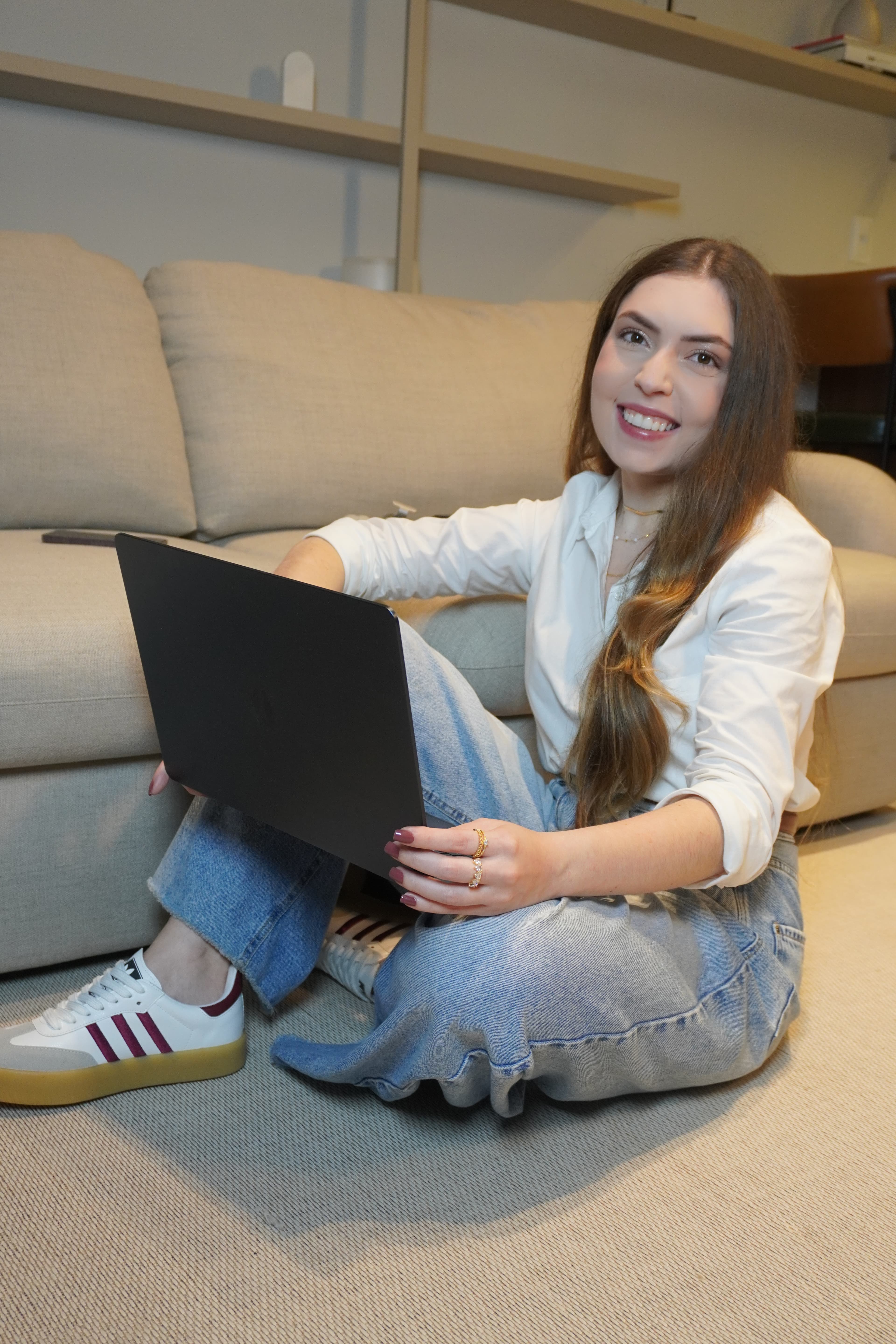 Amanda trabalhando com estratégia